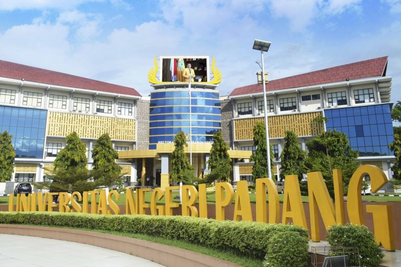 Kampus Terbaik di Padang